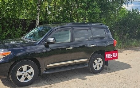 Toyota Land Cruiser 200, 2014 год, 3 550 000 рублей, 4 фотография
