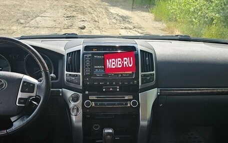 Toyota Land Cruiser 200, 2014 год, 3 550 000 рублей, 6 фотография