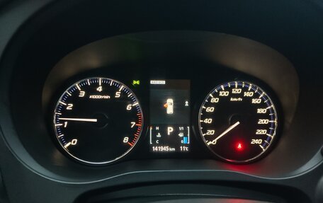 Mitsubishi Outlander III рестайлинг 3, 2017 год, 1 940 000 рублей, 14 фотография