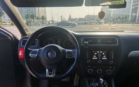 Volkswagen Jetta VI, 2013 год, 1 400 000 рублей, 6 фотография