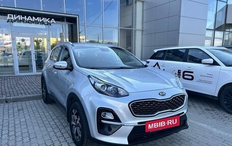 KIA Sportage IV рестайлинг, 2019 год, 2 150 000 рублей, 3 фотография