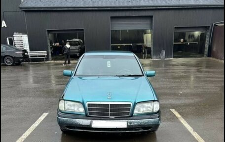 Mercedes-Benz C-Класс, 1997 год, 147 000 рублей, 2 фотография