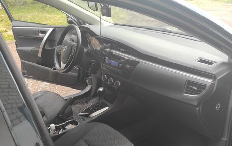 Toyota Corolla, 2013 год, 1 580 000 рублей, 8 фотография