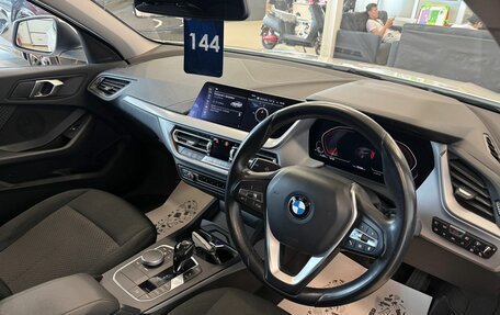 BMW 1 серия, 2019 год, 1 999 999 рублей, 11 фотография