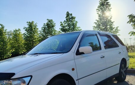 Toyota Vista V30, 2001 год, 560 000 рублей, 10 фотография