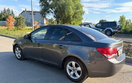 Chevrolet Cruze II, 2011 год, 550 000 рублей, 4 фотография
