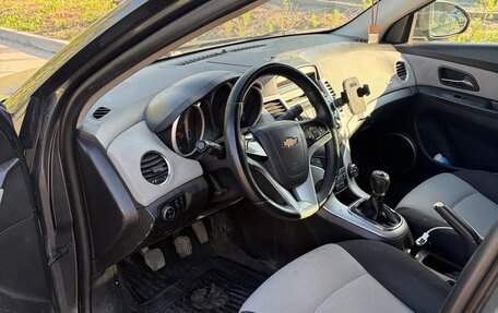 Chevrolet Cruze II, 2011 год, 550 000 рублей, 6 фотография