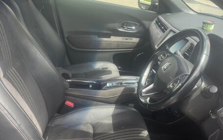 Honda Vezel, 2018 год, 1 600 000 рублей, 15 фотография