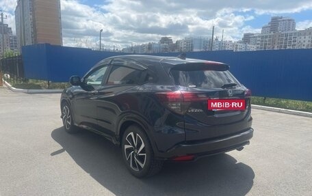 Honda Vezel, 2018 год, 1 600 000 рублей, 8 фотография