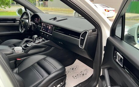 Porsche Cayenne III, 2020 год, 7 500 000 рублей, 10 фотография