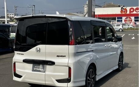 Honda Stepwgn IV, 2021 год, 2 000 000 рублей, 5 фотография
