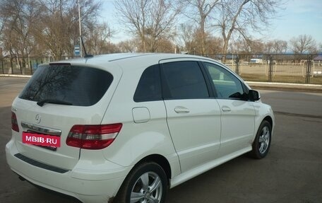 Mercedes-Benz B-Класс, 2010 год, 850 000 рублей, 4 фотография