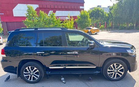 Toyota Land Cruiser 200, 2016 год, 5 900 000 рублей, 13 фотография