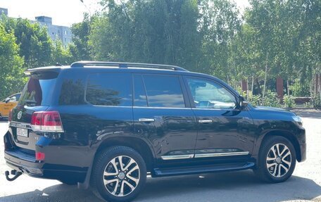 Toyota Land Cruiser 200, 2016 год, 5 900 000 рублей, 5 фотография