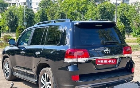 Toyota Land Cruiser 200, 2016 год, 5 900 000 рублей, 8 фотография