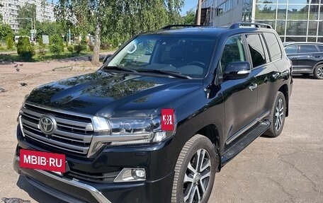 Toyota Land Cruiser 200, 2016 год, 5 900 000 рублей, 10 фотография