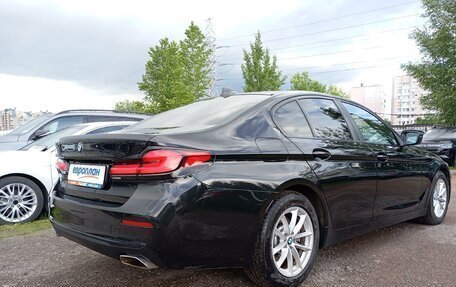 BMW 5 серия, 2021 год, 4 500 000 рублей, 3 фотография