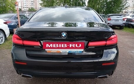 BMW 5 серия, 2021 год, 4 500 000 рублей, 6 фотография