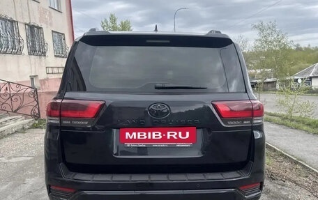 Toyota Land Cruiser, 2021 год, 10 200 000 рублей, 3 фотография