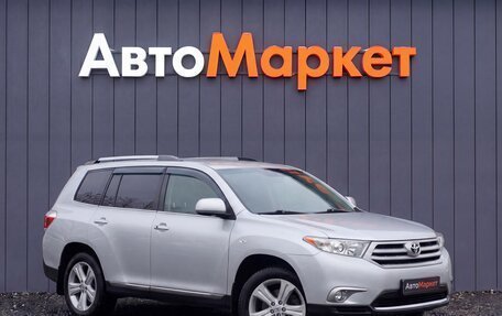 Toyota Highlander III, 2011 год, 1 699 000 рублей, 1 фотография