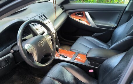 Toyota Camry, 2011 год, 1 050 000 рублей, 4 фотография