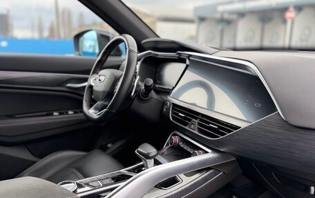 Geely Tugella FY11, 2023 год, 2 650 000 рублей, 4 фотография