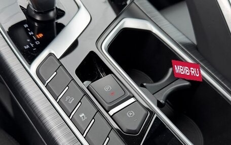 Geely Tugella FY11, 2023 год, 2 650 000 рублей, 9 фотография