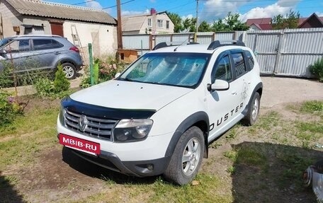 Renault Duster I рестайлинг, 2014 год, 750 000 рублей, 2 фотография