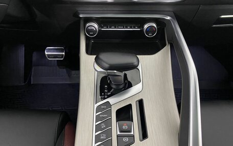 Geely Coolray I, 2023 год, 1 995 000 рублей, 9 фотография