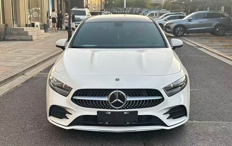 Mercedes-Benz A-Класс, 2022 год, 1 920 000 рублей, 2 фотография
