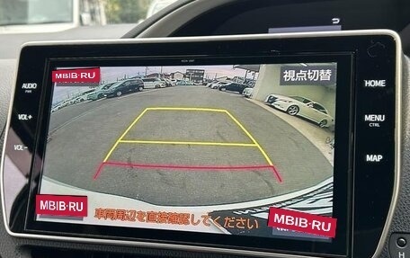 Toyota Voxy III, 2019 год, 1 845 000 рублей, 6 фотография