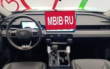 Toyota RAV4, 2026 год, 4 200 000 рублей, 7 фотография