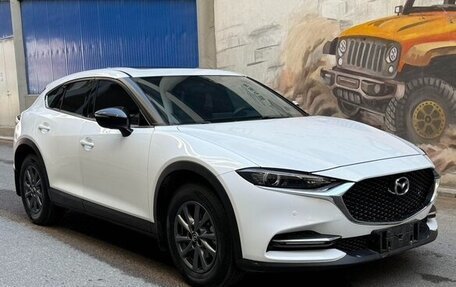 Mazda CX-4, 2022 год, 1 784 000 рублей, 3 фотография