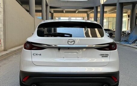 Mazda CX-4, 2022 год, 1 784 000 рублей, 5 фотография