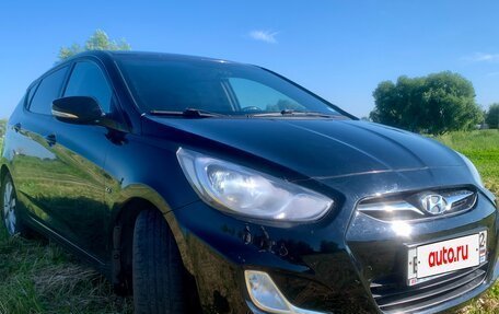 Hyundai Solaris II рестайлинг, 2011 год, 680 000 рублей, 9 фотография