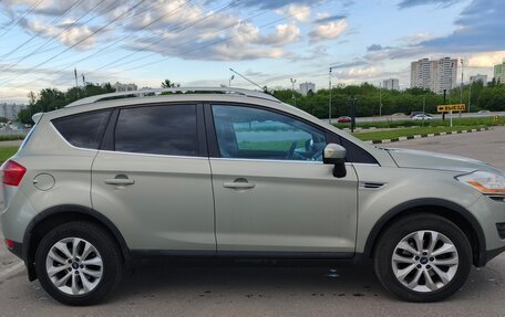 Ford Kuga III, 2010 год, 850 000 рублей, 2 фотография