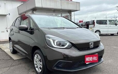 Honda Fit, 2022 год, 1 050 000 рублей, 3 фотография