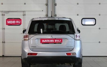 Mitsubishi Outlander III рестайлинг 3, 2013 год, 1 457 000 рублей, 6 фотография