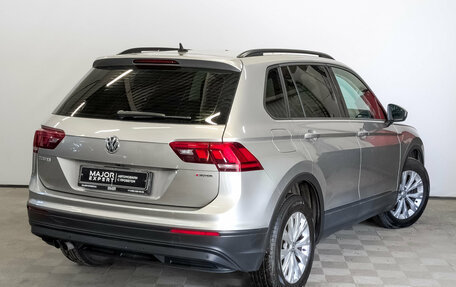 Volkswagen Tiguan II, 2020 год, 2 650 000 рублей, 5 фотография