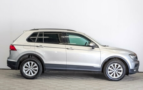 Volkswagen Tiguan II, 2020 год, 2 650 000 рублей, 4 фотография