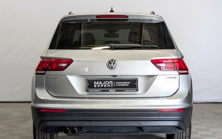 Volkswagen Tiguan II, 2020 год, 2 650 000 рублей, 6 фотография