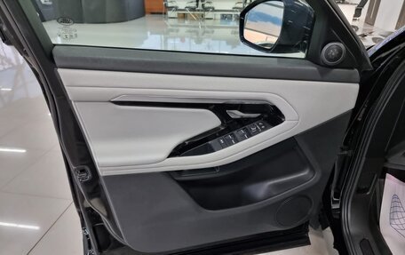 Land Rover Range Rover Evoque II, 2019 год, 3 800 000 рублей, 9 фотография