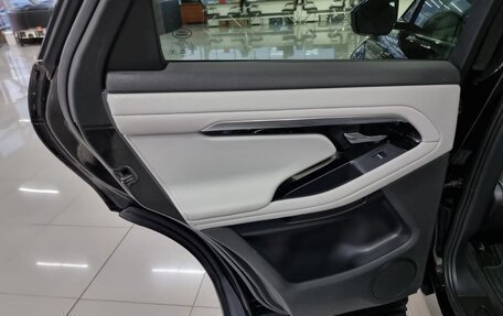 Land Rover Range Rover Evoque II, 2019 год, 3 800 000 рублей, 10 фотография