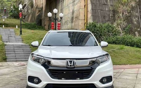 Honda Vezel, 2022 год, 1 490 000 рублей, 2 фотография