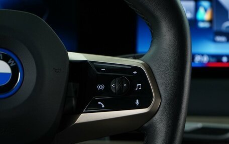 BMW iX, 2022 год, 8 798 999 рублей, 17 фотография