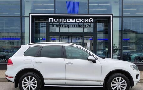 Volkswagen Touareg III, 2015 год, 2 730 000 рублей, 4 фотография