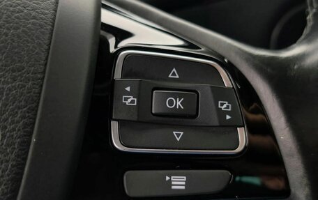 Volkswagen Touareg III, 2015 год, 2 730 000 рублей, 10 фотография