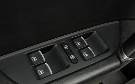 Volkswagen Touareg III, 2015 год, 2 730 000 рублей, 14 фотография