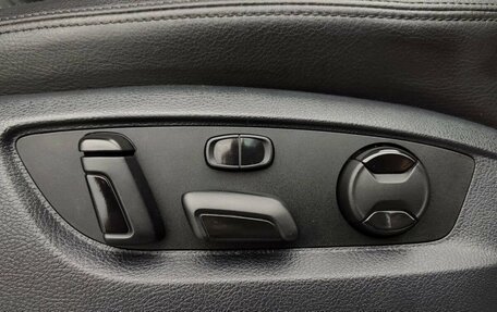 Volkswagen Touareg III, 2015 год, 2 730 000 рублей, 16 фотография