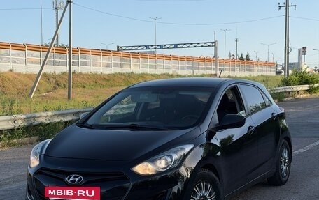 Hyundai i30 II рестайлинг, 2012 год, 855 000 рублей, 2 фотография